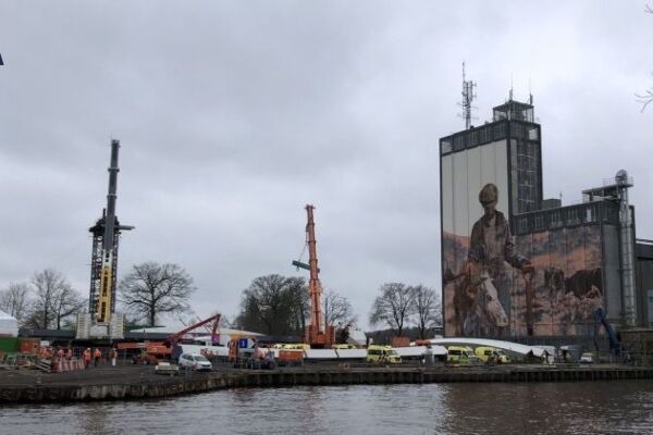 Noodlot bij ongeluk naar beneden gestort brugdeel Lochem: twee doden