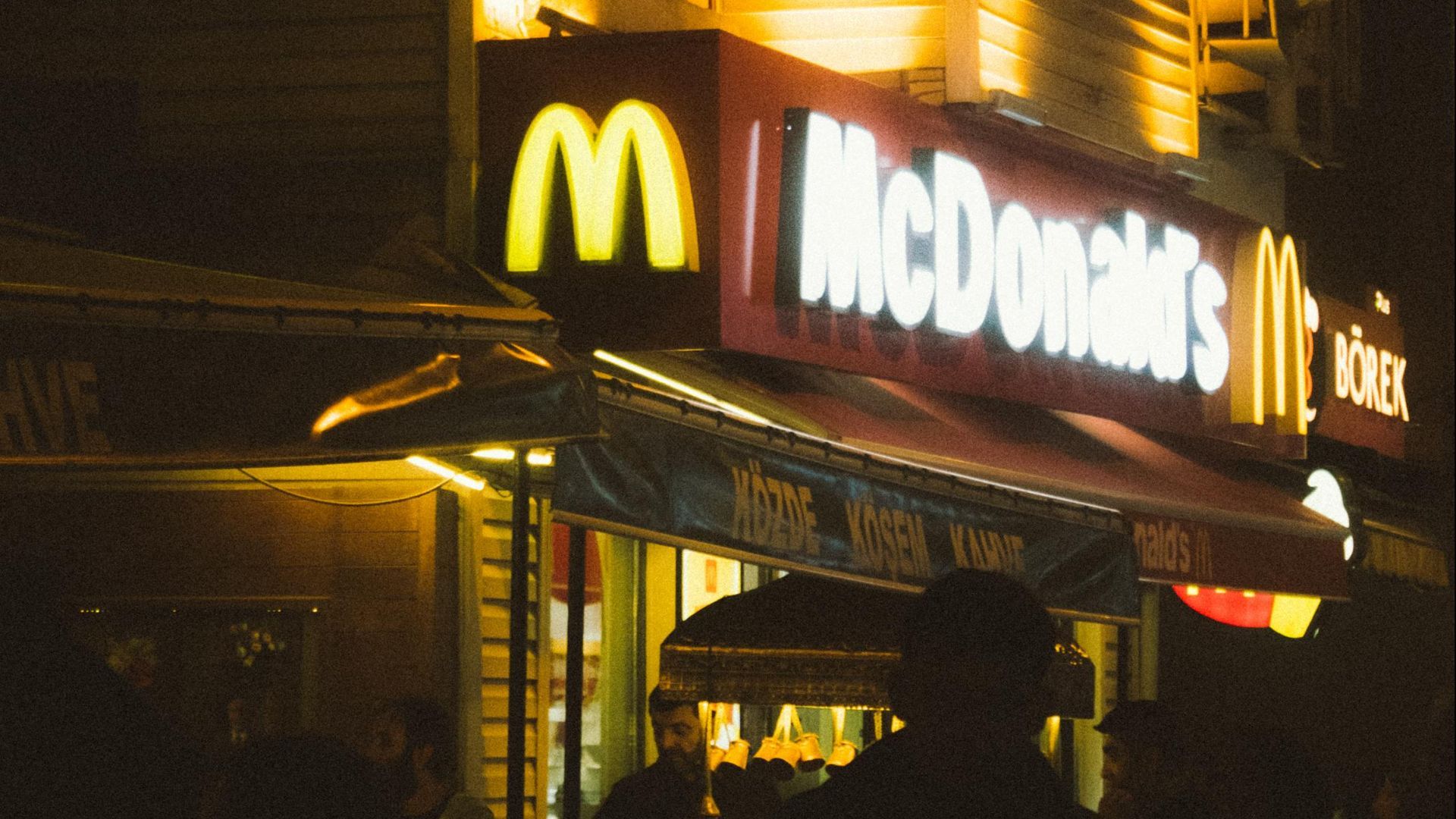 College Oost Gelre wijst komst Mc Donalds met tankstation N18 bij Lievelde toch af